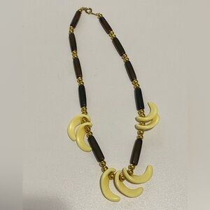 Elegant Cream and Gold Necklace crown Trifari